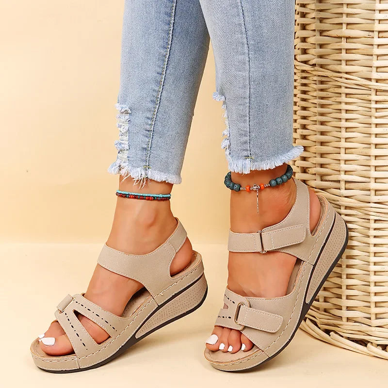 Sandals N1